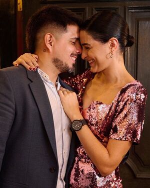 Pati Ginzo y Koki Benítez celebraron sus Bodas de Seda - Gente - ABC Color