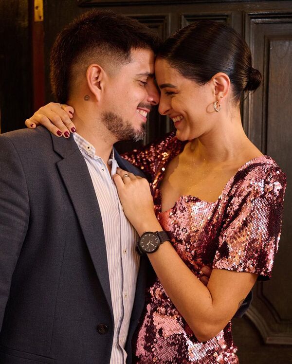 Pati Ginzo y Koki Benítez celebraron sus Bodas de Seda - Gente - ABC Color