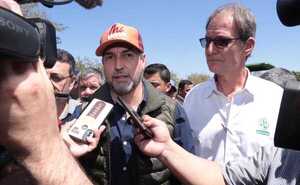 Presidente dice que sitiar Asunción no es la solución y pide a camioneros seguir dialogando - .::Agencia IP::.