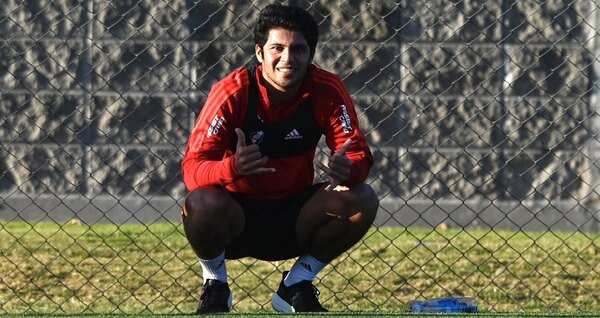 Robert Rojas vuelve a entrenar luego de la segunda intervención quirúrgica