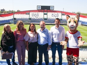 Palpitando el inicio de un evento histórico - APF