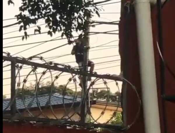 (VIDEO)¡El colmo!: Vecinos de San Lorenzo hartos de adictos que roban cables y los dejan sin luz