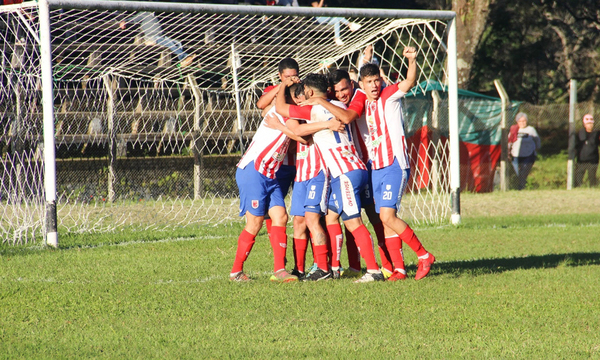 Con varios suspendidos, Ovetense FC viajará a Encarnación con el sueño de clasificar - OviedoPress