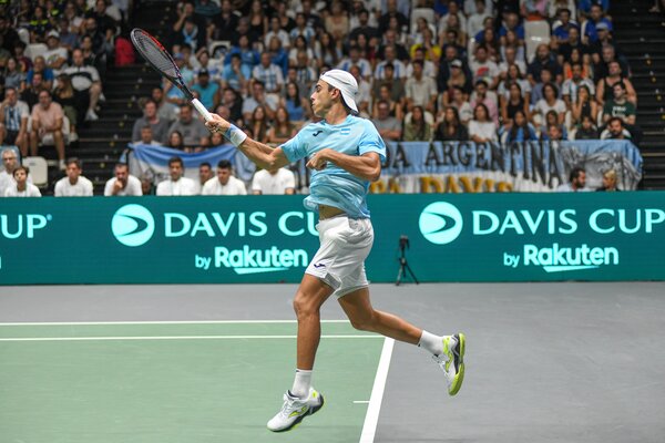 Diario HOY | Argentina pierde con Italia y queda al borde de la eliminación en la Copa Davis