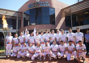 Llama olímpica de los Juegos #Asu2022 llega a Coronel Oviedo - .::Agencia IP::.