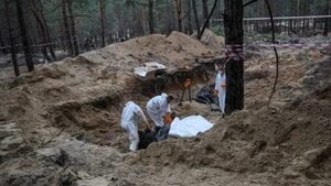 Ucrania denunció que casi todos los cuerpos exhumados en Izium muestran señales de muerte violenta - ADN Digital