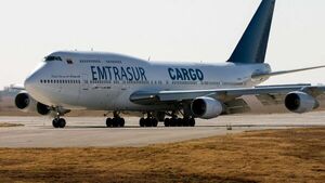 Doce de los 19 del avión venezolano-iraní dejaron Argentina tras tres meses