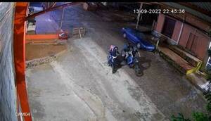 Crónica / Con pistola en mano asaltan a delivery y le roban su moto y un celular