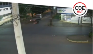 Buscan a conductor que protagonizó un váiro accidente en el Este