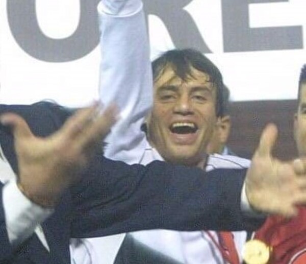 Falleció Néstor “Cachito” Espinoza, campeón de América con Olimpia, tras un accidente rutero | 1000 Noticias