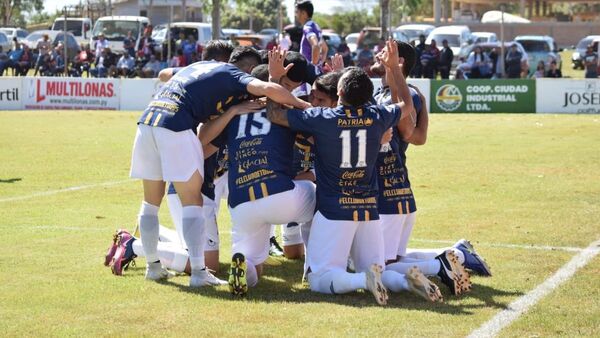 Sportivo Trinidense ya saborea su ascenso a Primera División