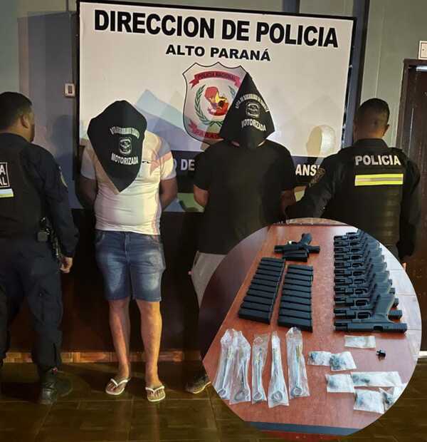 Detienen a un policía y un civil con armas listas para comercializar al mercado negro - La Clave