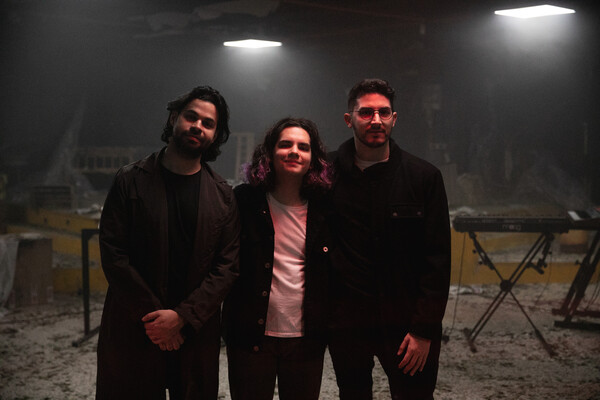 Diario HOY | Dúo de electrónica 'Runik' presenta video de "Twilight"