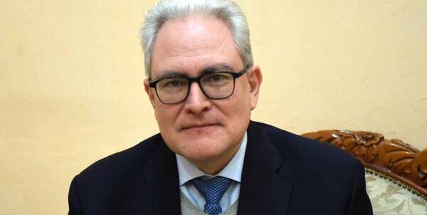 Embajador insta a paraguayos a regularizar residencia en España - ADN Digital