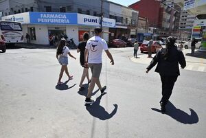 Asunción: ni las señales de tránsito están bien definidas en el centro, a días de Odesur - Nacionales - ABC Color