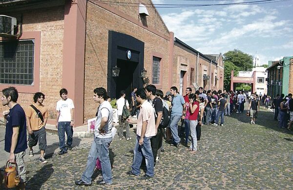 Cuestiones sobre el desempleo juvenil - Económico - ABC Color