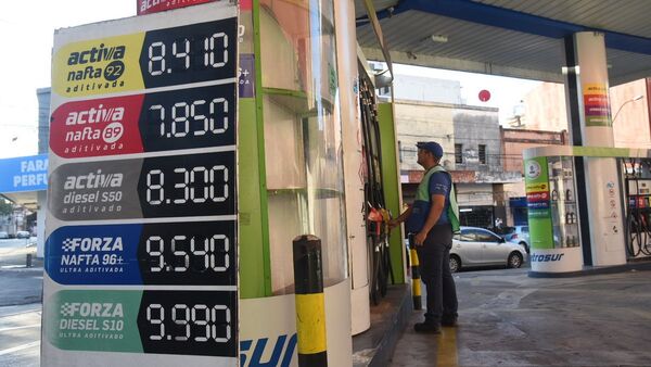 Rebaja de combustibles está en la nebulosa y Petropar la desconoce