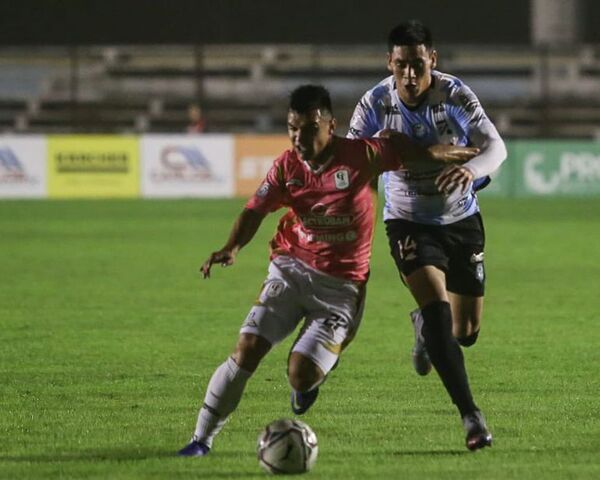 Guaireña y Tacuary chocan por los puntos a la Copa Sudamericana - Fútbol - ABC Color