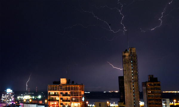 Alertan tormentas para este domingo y lunes en gran parte del país - OviedoPress