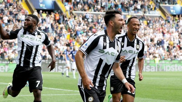 Udinese derrota al Inter y confirma su gran momento