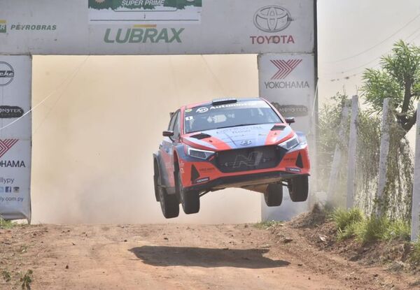 Zaldívar y Cruz, los mejores de la tercera fecha - ABC Motor 360 - ABC Color