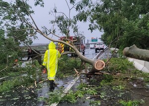 Diario HOY | La tormenta Fiona se convierte en huracán al acercarse a las costas de Puerto Rico