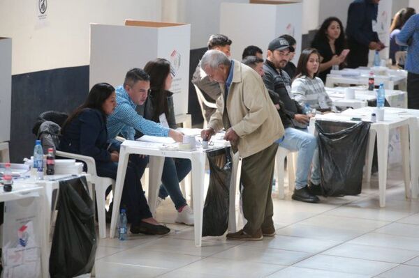 Con baja participación, Pedro Juan Caballero elige candidatos para nuevo intendente