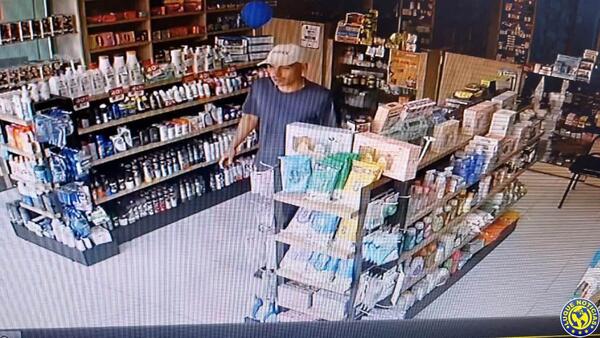 Solitario motochorro asalta una farmacia en Luque •