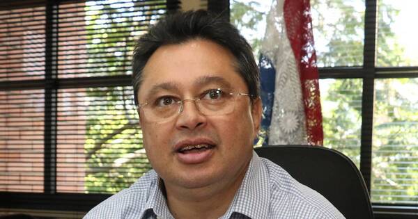 La Nación / Bajar precios de Petropar “será darle oxigeno a un gobierno corrupto”, dijo Leite