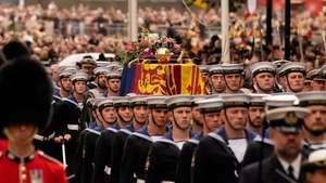 El último adiós a Isabel II en la Abadía de Westminster | 1000 Noticias