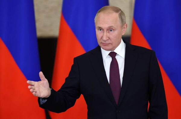Putin intenta sofocar la rebelión en el espacio postsoviético - Mundo - ABC Color