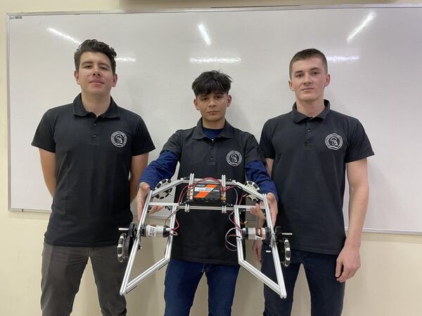 Estudiantes del Chaco competirán en el mundial de robótica - Noticias del Chaco - ABC Color