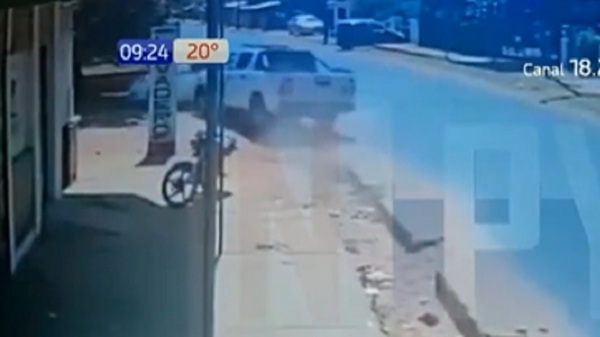 Por un tragamonedas, policías abren fuego en barrio | Noticias Paraguay