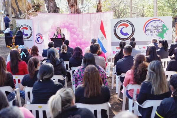 El MinMujer participó del Lanzamiento del Programa de Prevención de Cáncer de Mama de la Gobernación Central