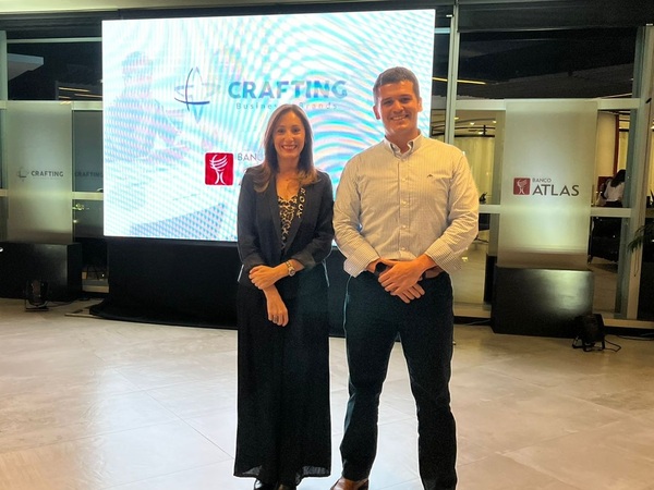 Banco Atlas y Crafting firman alianza para potenciar el crecimiento de sus clientes - Revista PLUS