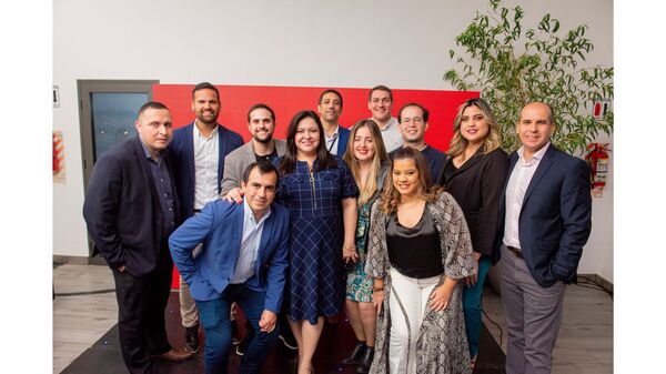 Dinelco y Encom se unen para lanzar un producto innovador en medios de pago: Dinelco Checkout - Revista PLUS