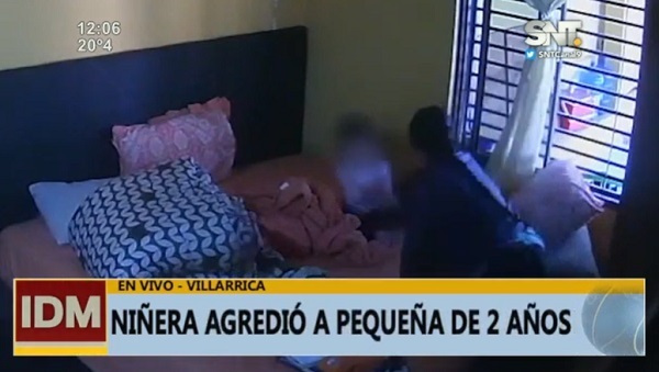 Madre denuncia a niñera por agredir a su hija de dos años