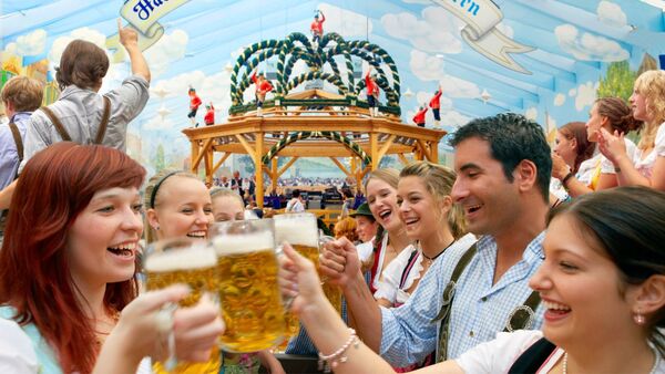 El Oktoberfest de Múnich abrió entre multitudes tras dos años de sequía | Internacionales | 5Días