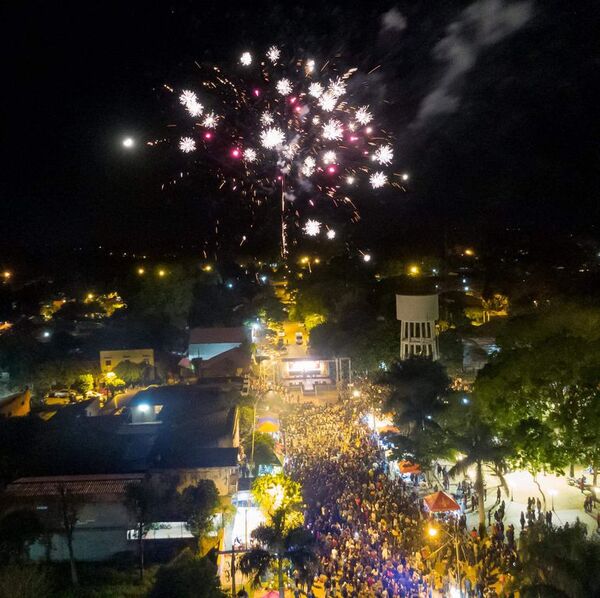 Eligen Miss Primavera  y Miss Juventud durante megafiesta en Caazapá - Nacionales - ABC Color