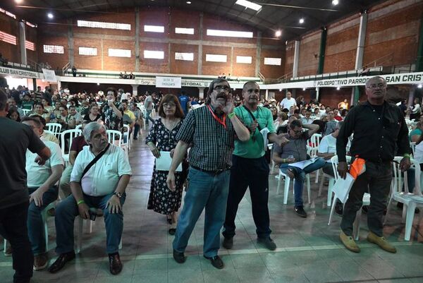 En Cooperativa San Cristóbal aún no definen fecha para reanudar asamblea - Economía - ABC Color