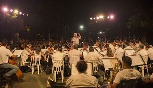“Senderos de la guarania” en la plaza Uruguaya - Música - ABC Color