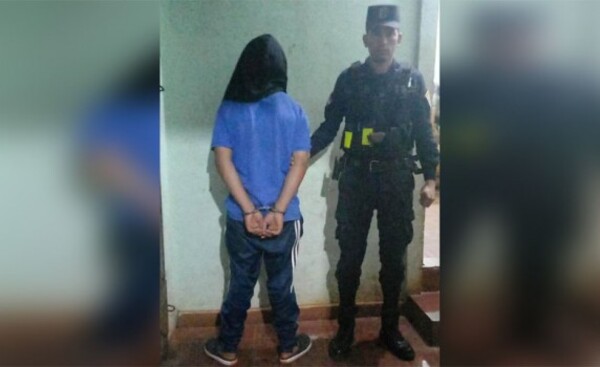 Adolescente de 15 años intentó matar a puñaladas a su hermano