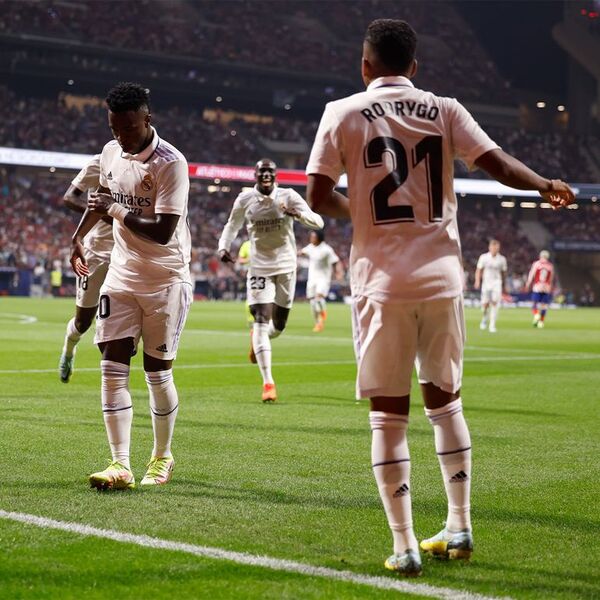 Rodrygo y Vinícius bailan contra el racismo en Madrid - Fútbol Internacional - ABC Color