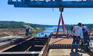 Calzada del Puente de la Integración ya cuenta con el total de losetas de hormigón previstas – Diario TNPRESS