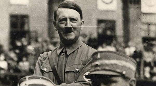 Diario HOY | Suspenden a candidato en Italia por elogiar a Hitler