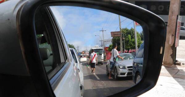 La Nación / Señalan zonas de semáforos de mayor inseguridad para las ventanillas abiertas