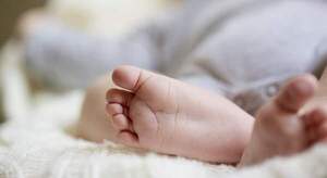 Diario HOY | Joven habría llevado una bebé ajena para justificar su falso embarazo