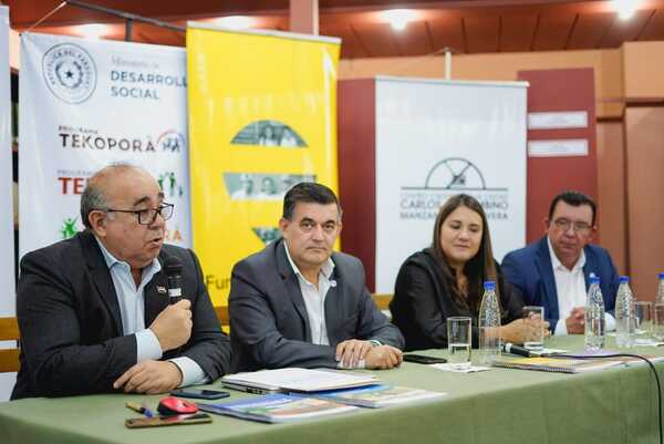 Lanzan manuales para fortalecer económica, productiva y socialmente a familias participantes del Tekoporã - .::Agencia IP::.