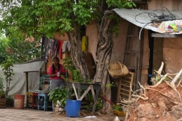 Diario HOY | La pobreza crece escondida a orillas del río Paraguay