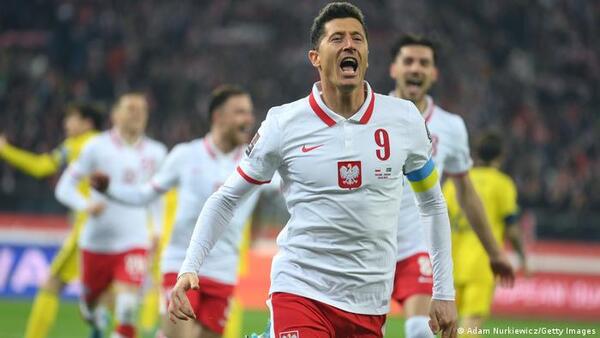 Robert Lewandowski llevará brazalete por Ucrania en los partidos contra Argentina y México en Qatar